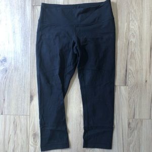 Wunder Under Crop High-Rise Leggings 23" Size 6